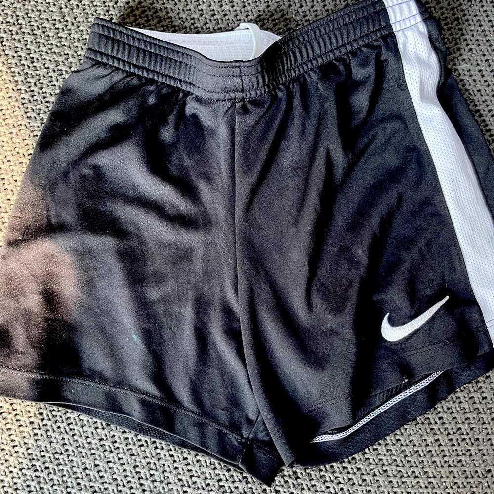 Nike - Picture 1 of 5
